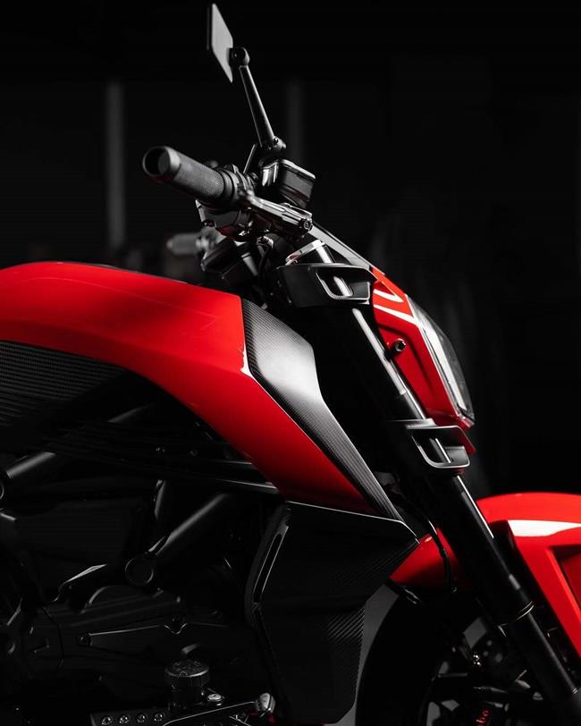 Aliense: موتورسیکلت فضایی Box39 بر اساس Ducati X-Diavel