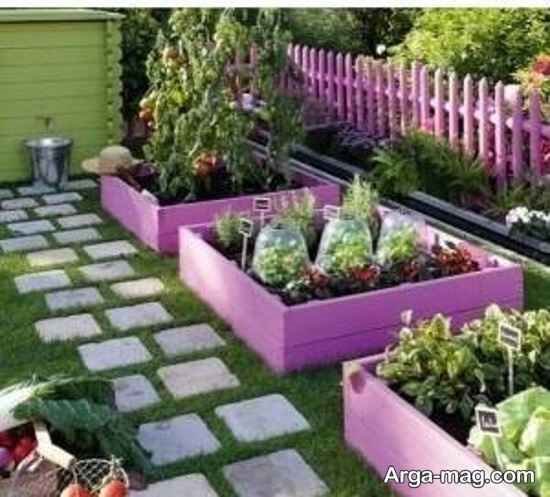تزیین دور باغچه با سنگ، چوب و وسایل بی استفاده