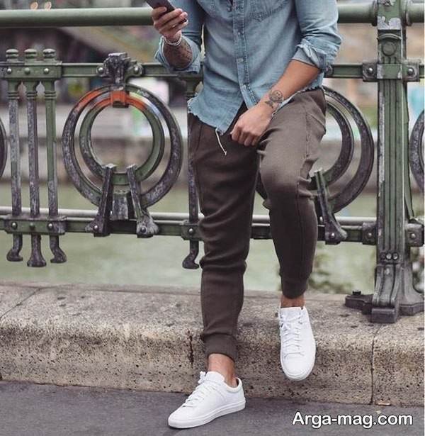 استایل لاکچری کتونی با شلوار پارچه ای