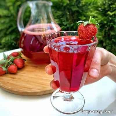 طرز تهیه سیروپ توت فرنگی