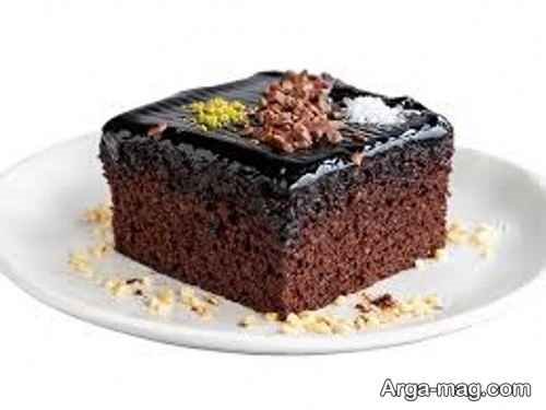 دیزاین ساده کیک خیس