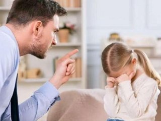 10 اشتباه رایج والدین در تربیت کودکان