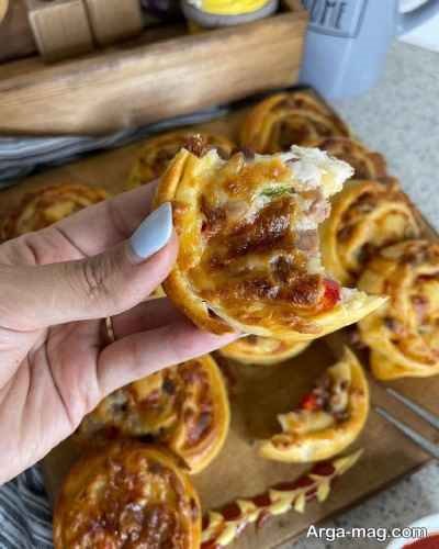 روش تهیه پیتزا حلزونی