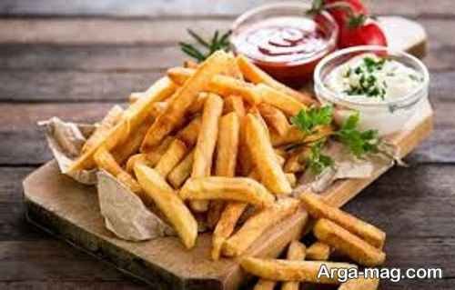 تزیین سیب زمینی سرخ شده