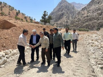 به‌ دستور استاندار خوزستان؛ معاون سیاسی اجتماعی استانداری پیگیری ویژه مدیریت نارضایتی‌های اجتماعی طرح انتقال آب رودخانه اعلا را آغاز کرد