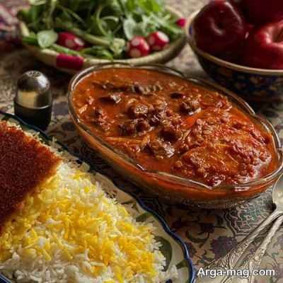 طرز تهیه خورشت سیب آلو خوشمزه و مجلسی و فوت و فن های پخت بهتر
