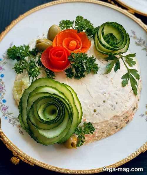دیزاین سالاد الویه تک نفره با خیار