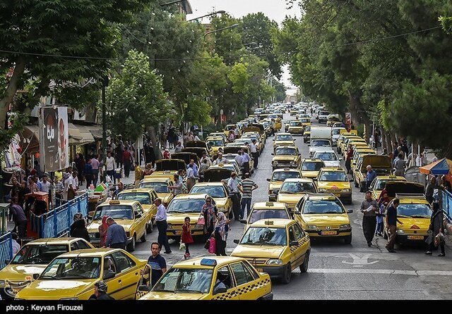 هشدار تاکسیرانی به رانندگان در پی افزایش قیمت بنزین