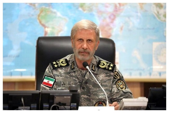 دستور مهم سرلشکر حاتمی به فرماندهان ارتش/ آماده باشید