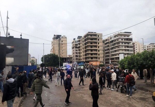 افراد مسلح ناشناس فعال سیاسی را در این کشور ترور کردند