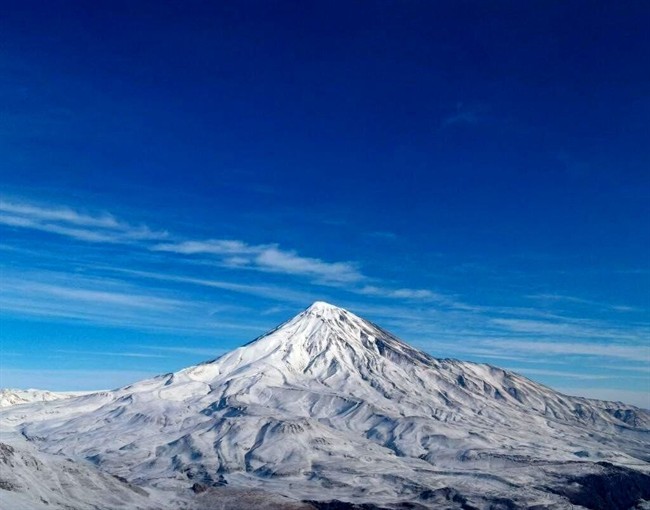 دماوند در آغوش برف+ فیلم