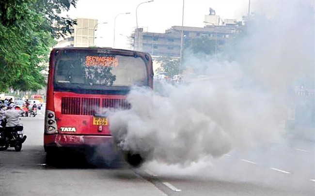 6  هزار  اتوبوس  فرسوده  در حال  تردد  هستند