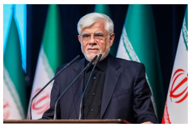 عارف: قصد دولت این است که کوچکترین دخالتی در بازار بورس نکند+ فیلم