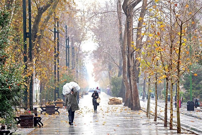 برف در دل کویر، خشکسالی در دل پایتخت