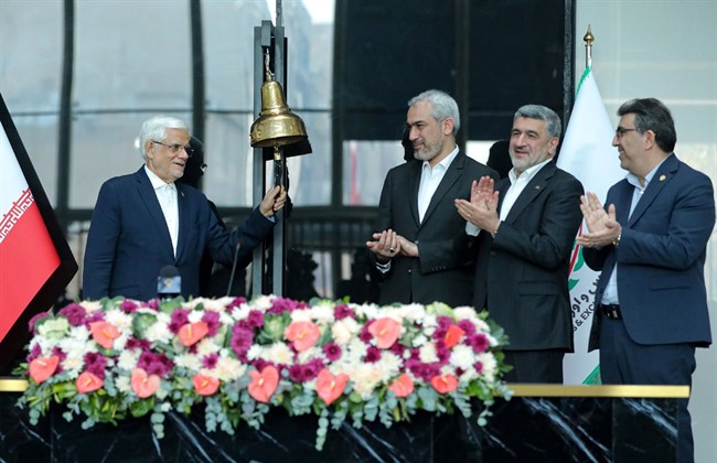 زنگ بورس در دست معاون اول