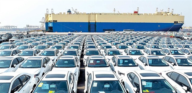 ورود مجلس به بحث واردات خودرو