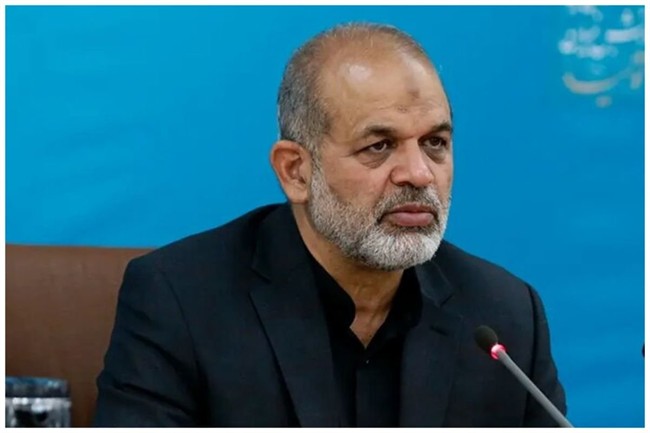 سردار وحیدی: تولید تسلیحات ایران حتی برای یک لحظه متوقف نشده است