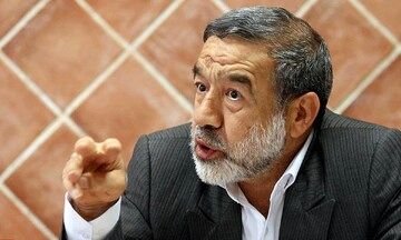 انتقاد تند یک نماینده مجلس از قالیباف؛ رئیس مجلس به تذکرات نماینده‌ها اهمیتی نمی‌دهد / او ریاست نمی کند، بلکه سلطنت می کند!