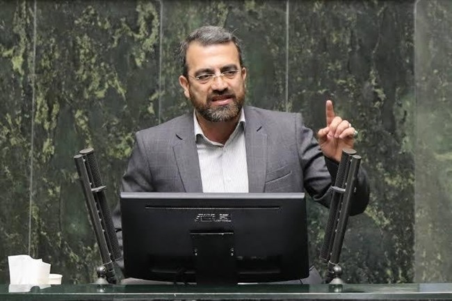 ترمیم کابینه نباید به تعارف تبدیل شود /استیضاح وزرا شوخی&zwnj;بردار نیست