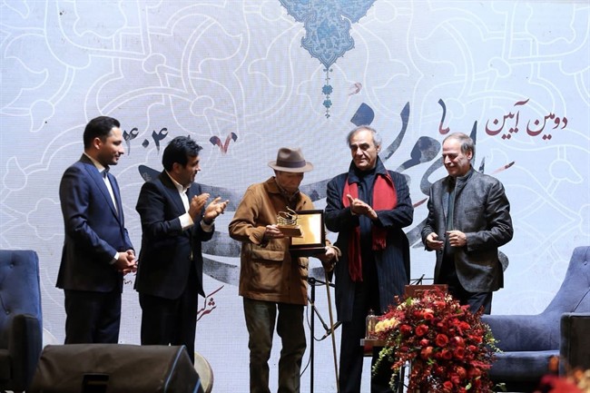 اصالت ایرانی سرمایه&zwnj;ای است که هنوز به اقتصاد و صنعت ترجمه نشده است