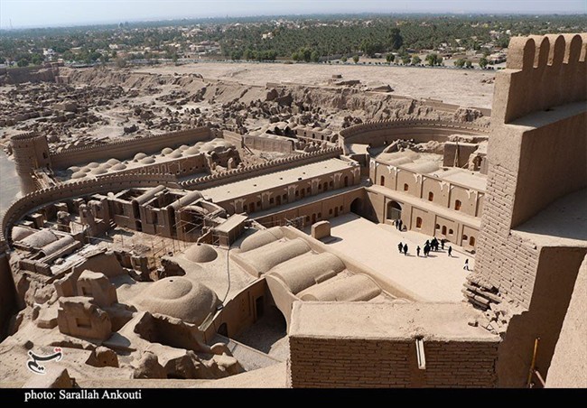 1404100416255473335147424