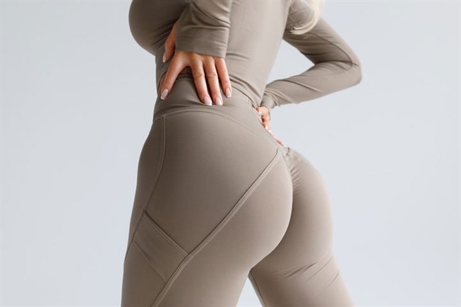 پروتز باسن یا تزریق چربی برای فرم دهی باسن