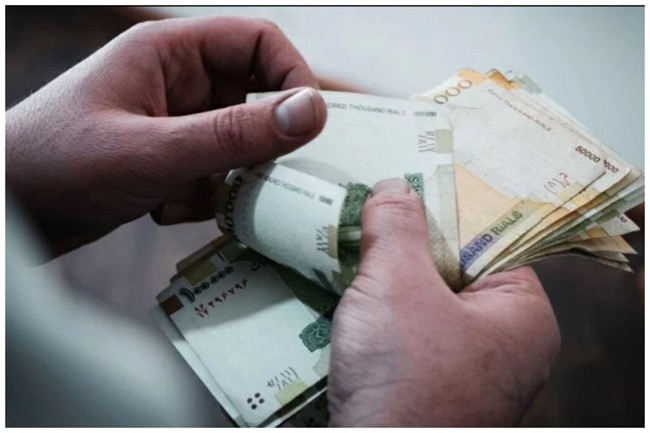 طومار اعتراضی فراکسیون بازنشستگان مجلس به افزایش 20 درصدی حقوق + عکس