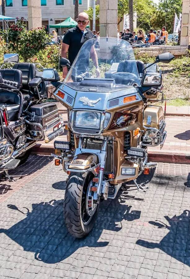 هوندا گلد وینگ؛ وقتی جاده چالوس زیر پای یک افسانه آرام میگیرد هوندا گلد وینگ؛ وقتی جاده چالوس زیر پای یک افسانه آرام میگیرد