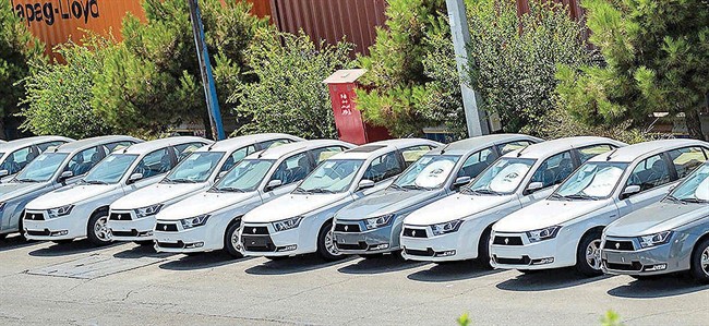 چرا بازار خودرو سردرگم است؟