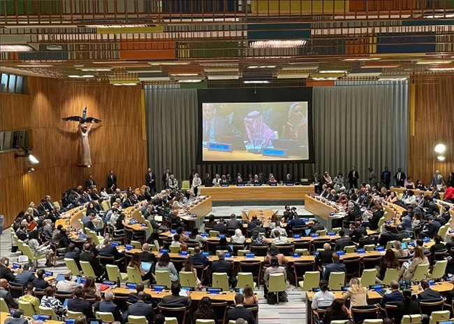 نماینده کلمبیا: آمریکا رئیس‌جمهور ما را هم تهدید به ربایش کرده است/ نمیتوان با خشونت از دموکراسی دفاع کرد