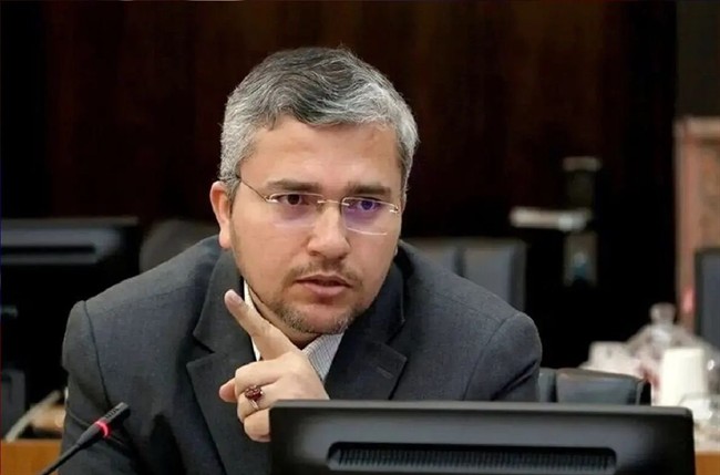 ابراهیم رضایی: در حال حاضر هیچ مذاکره‌ای با آمریکا وجود ندارد