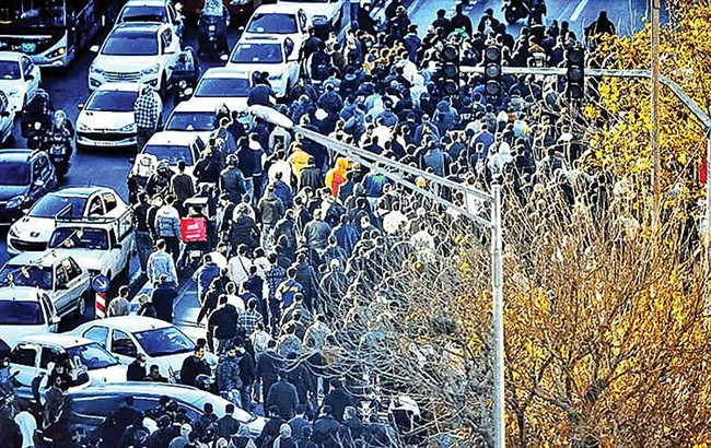 شب ناآرام ایران