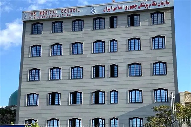 نامه رئیس سازمان نظام پزشکی خطاب به سردار رادان؛ از مردم دلجویی کنید