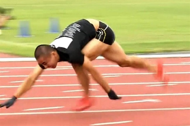 عجیب ترین رکوردهای گینس 2025؛ از نگه داشتن چوب کبریت در بینی تا خوک اسکیت‌باز