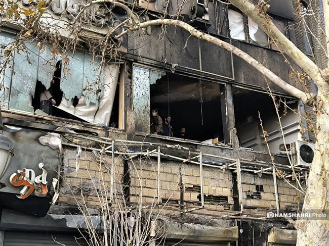 هراس پدر لیبرالیسم از «بی‌دولتی» و «خلأ قدرت» / وقتی «آشوب» تر و خشک را با هم می‌سوزاند