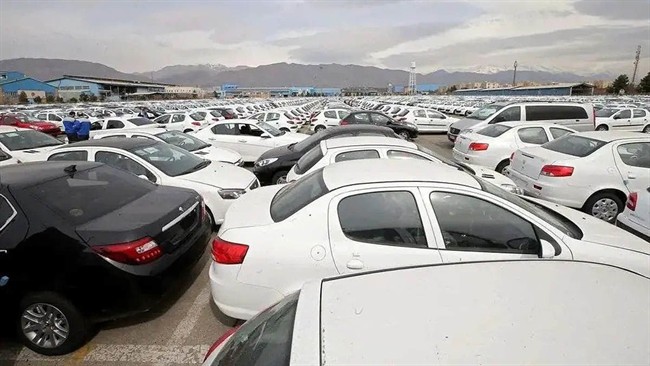 سقوط سنگین قیمت خودرو آغاز شد /  آخرین قیمت پژو، سمند، هایما، شاهین و کوییک + جدول