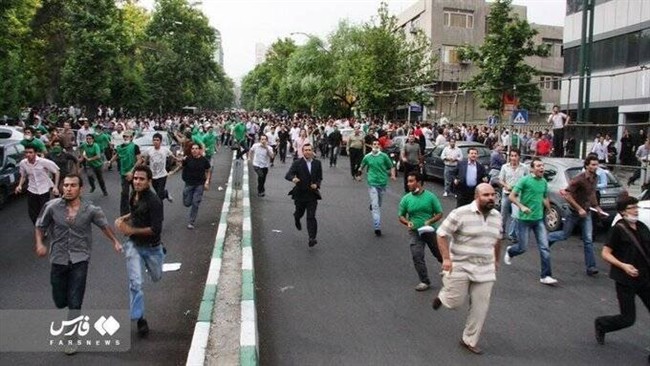 میرحسین موسوی؛ عاقبت سیاستمداری با توهمات و کینه‌های بی پایان +عکس