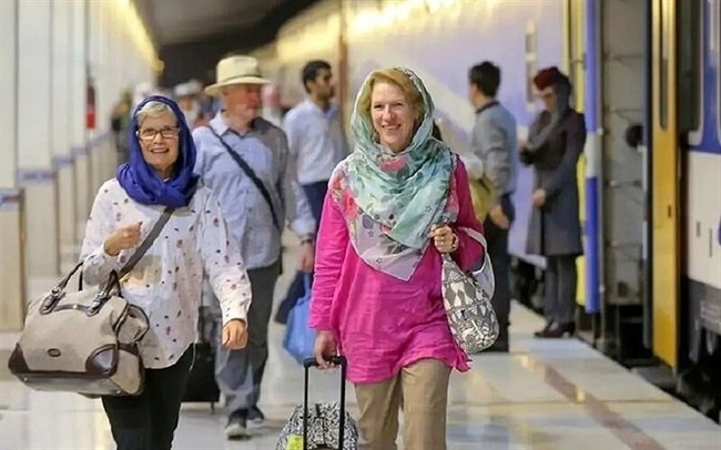 بهارستان - 1404/11/28