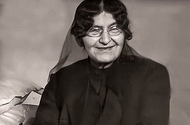 بی‌بی مریم بختیاری از سه امپراتوری جهان مدال افتخار گرفت