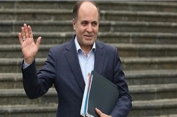 وزیرِ متناقض؛ از آزادسازی نرخ&zwnj;ها تا ادعای پوچِ نظارت!