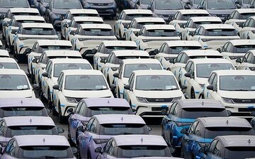 خودرو ۵۰ درصد گران شد/ پیشبینی جدید یک کارشناس درباره بازار خودرو تا پایان سال خودرو ۵۰ درصد گران شد/ پیشبینی جدید یک کارشناس درباره بازار خودرو تا پایان سال