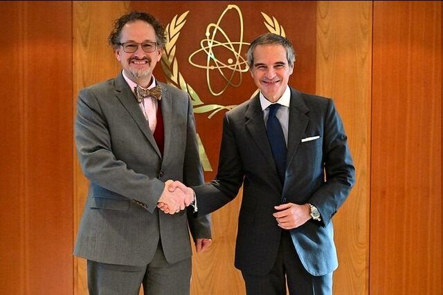 دیدار گروسی با یک مقام ارشد آمریکا درباره پرونده هسته ای ایران